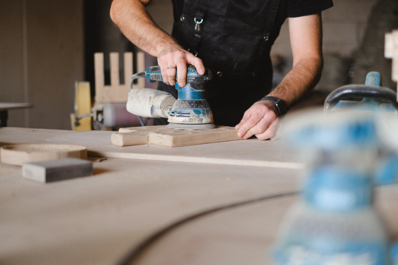 WHAT SKILLS DO YOU NEED TO BECOME A JOINER?